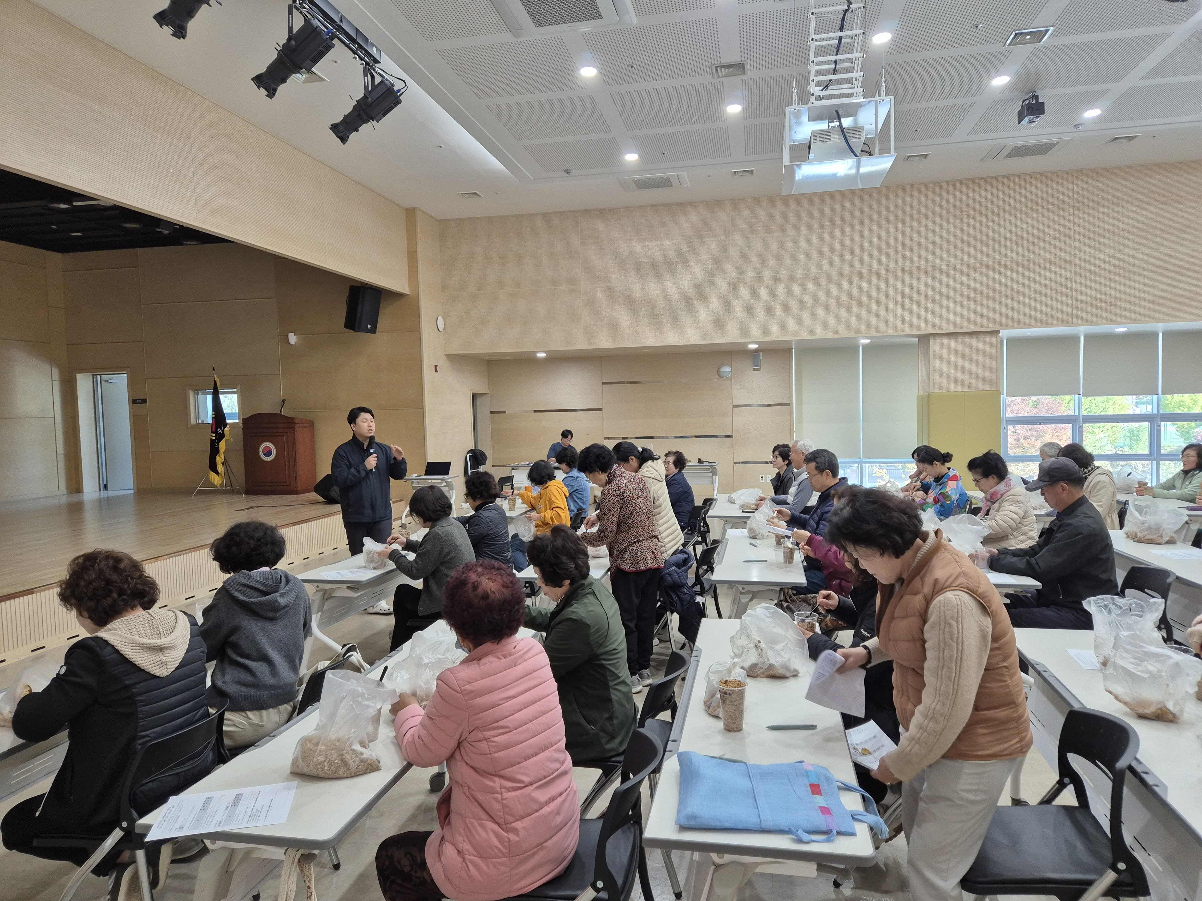 KakaoTalk_20251107_085124420_04.jpg